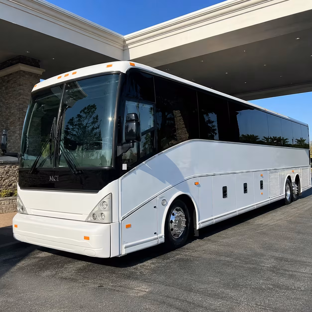 long beach airport shuttle buses for norwalk groups