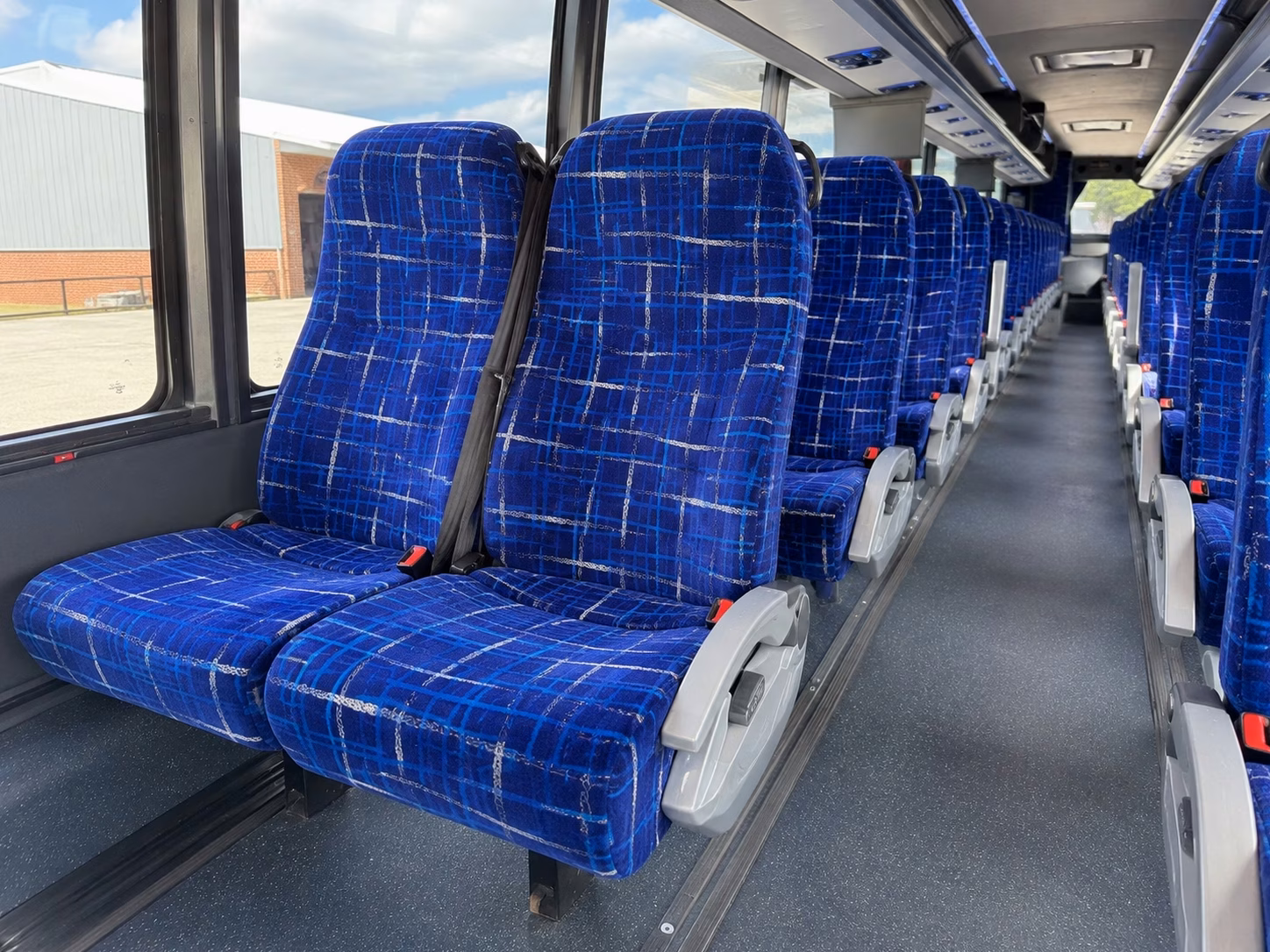 norwalk wedding bus rentals for guests across southeast la