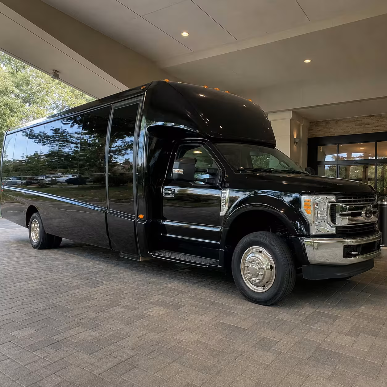 norwalk youth group and vbs minibus rentals