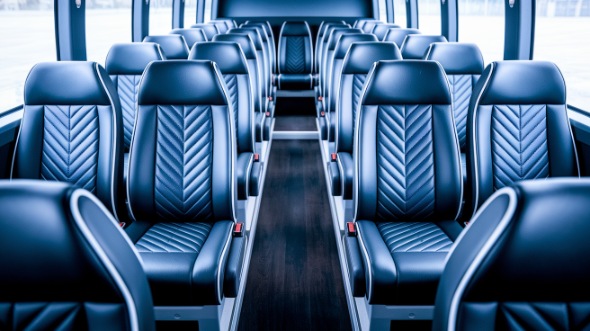norwalk 25 passenger minibus rental